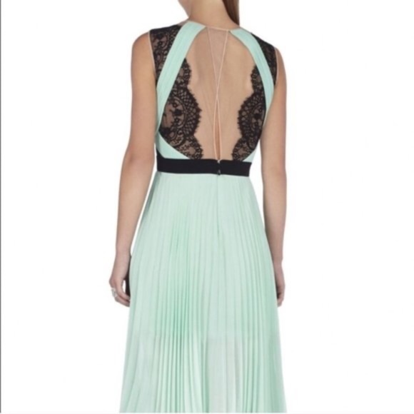 BCBG MaxAzria Green size 0 Lace Dress - Picture 2 of 5